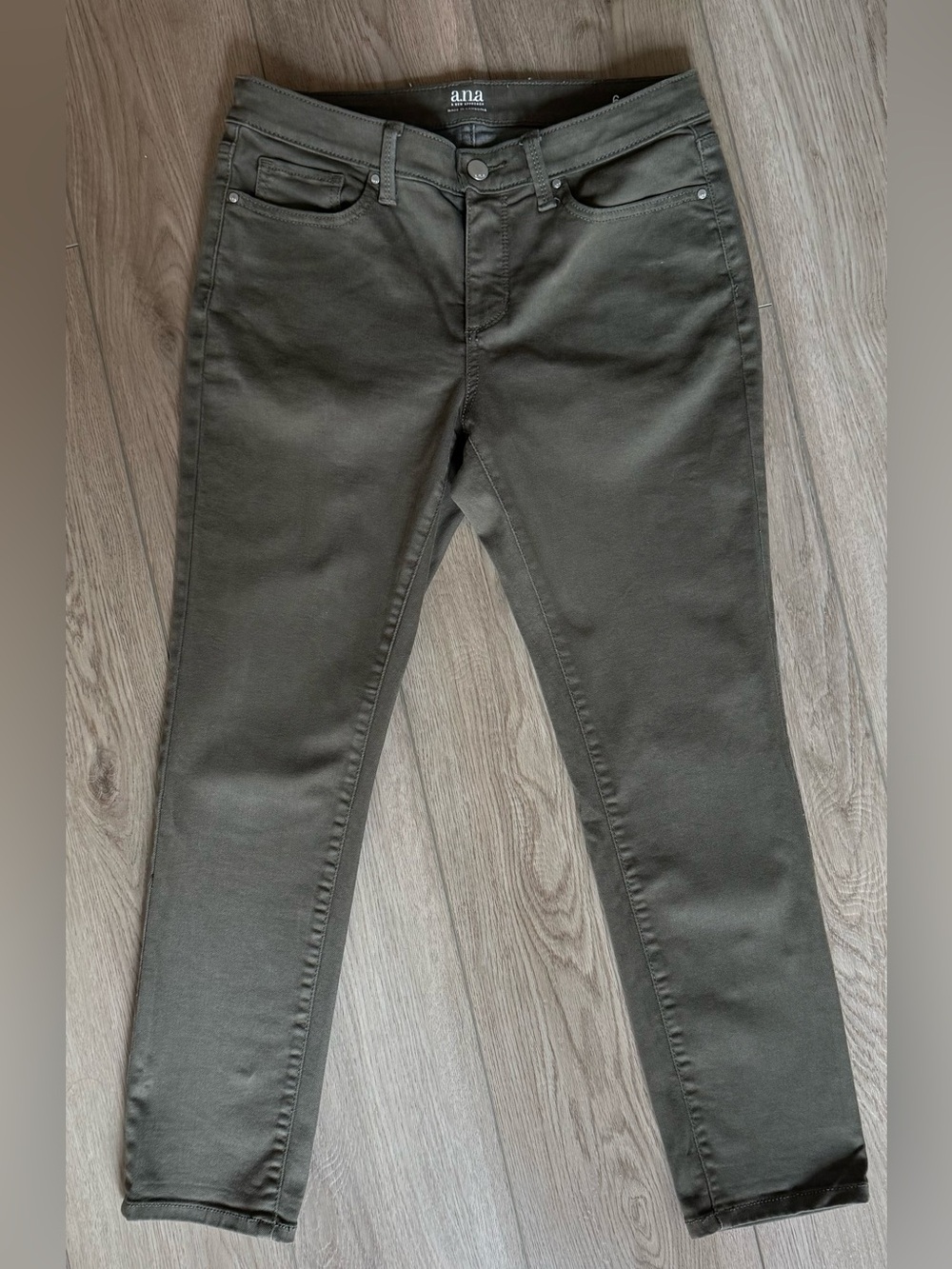 a.n.a Women’s Slim Stretch Ankle Jeans in Olive
